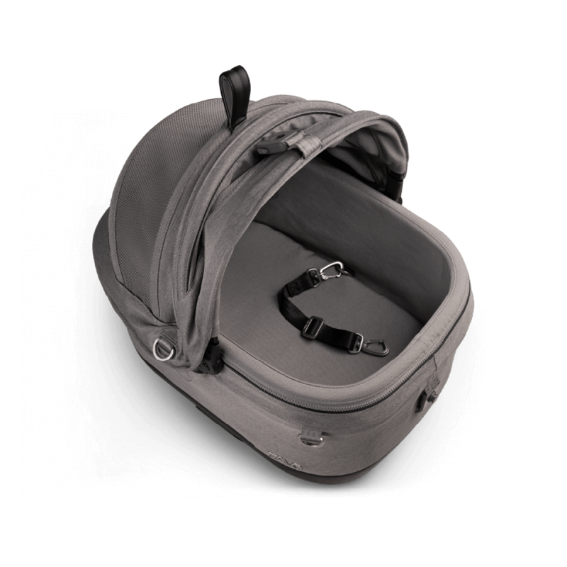 Maeve™ iso 寵物汽車座椅 (R129 I-size)